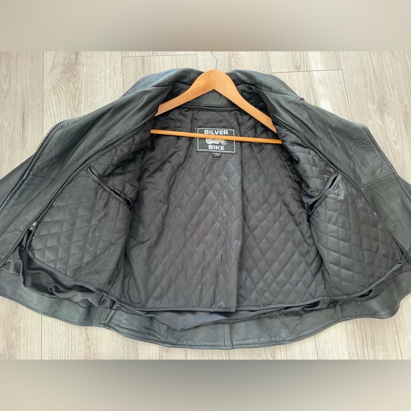 Women's Black Leather Motorcycle Jacket By Silver Bike Zip Out Liner Size XL - Picture 13 of 16